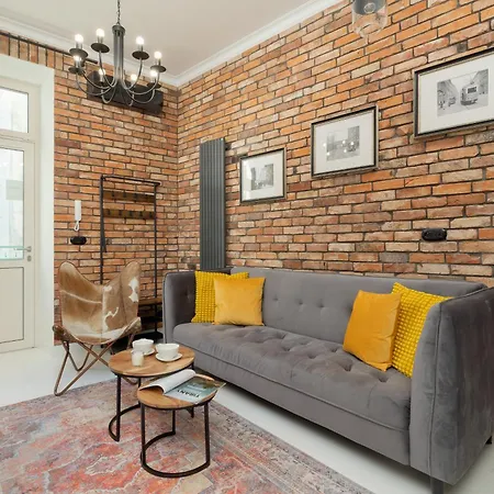 Cosy With Air Conditioning By Renters Daire *