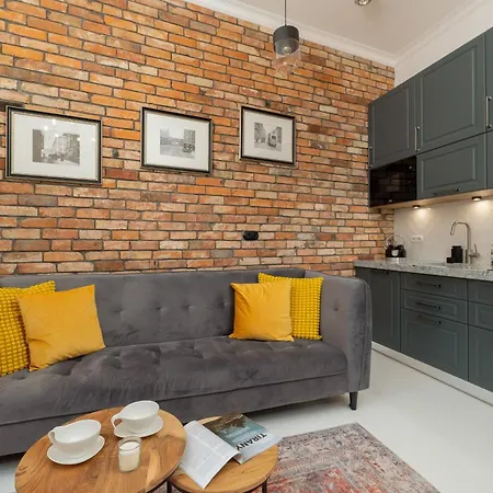 Cosy With Air Conditioning By Renters * Cracovia