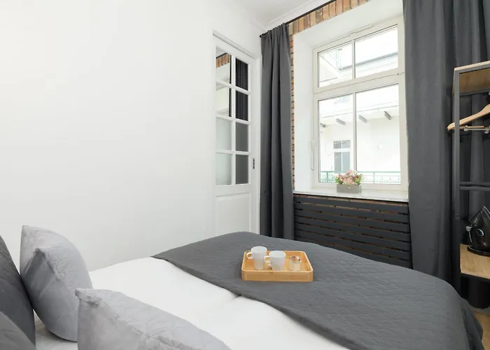 Apartment Cosy With Air Conditioning By Renters Krakow